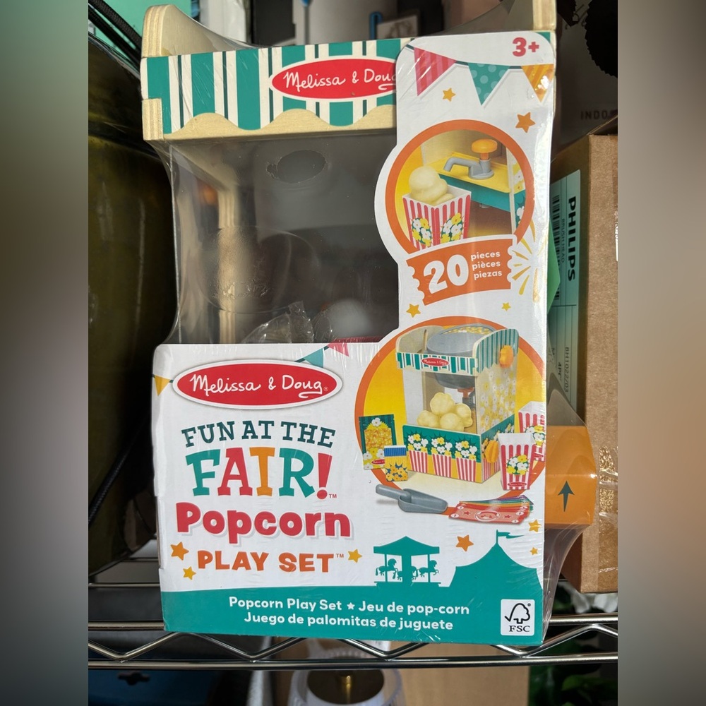 Melissa & Doug Fun at the Fair! Wooden Popcorn Popping Play Food Set